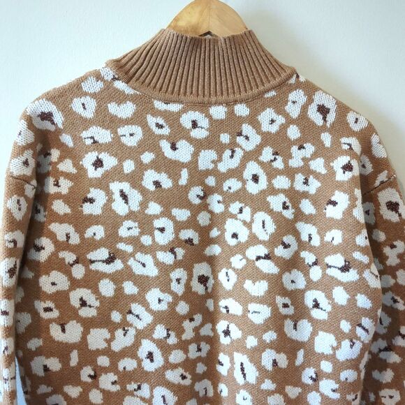 Loft Tan Glittering Rose Gold Cheetah Print Turtle Neck Sweater Size S - Picture 6 of 10